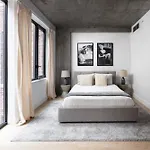 Charming Penthouse In New York
