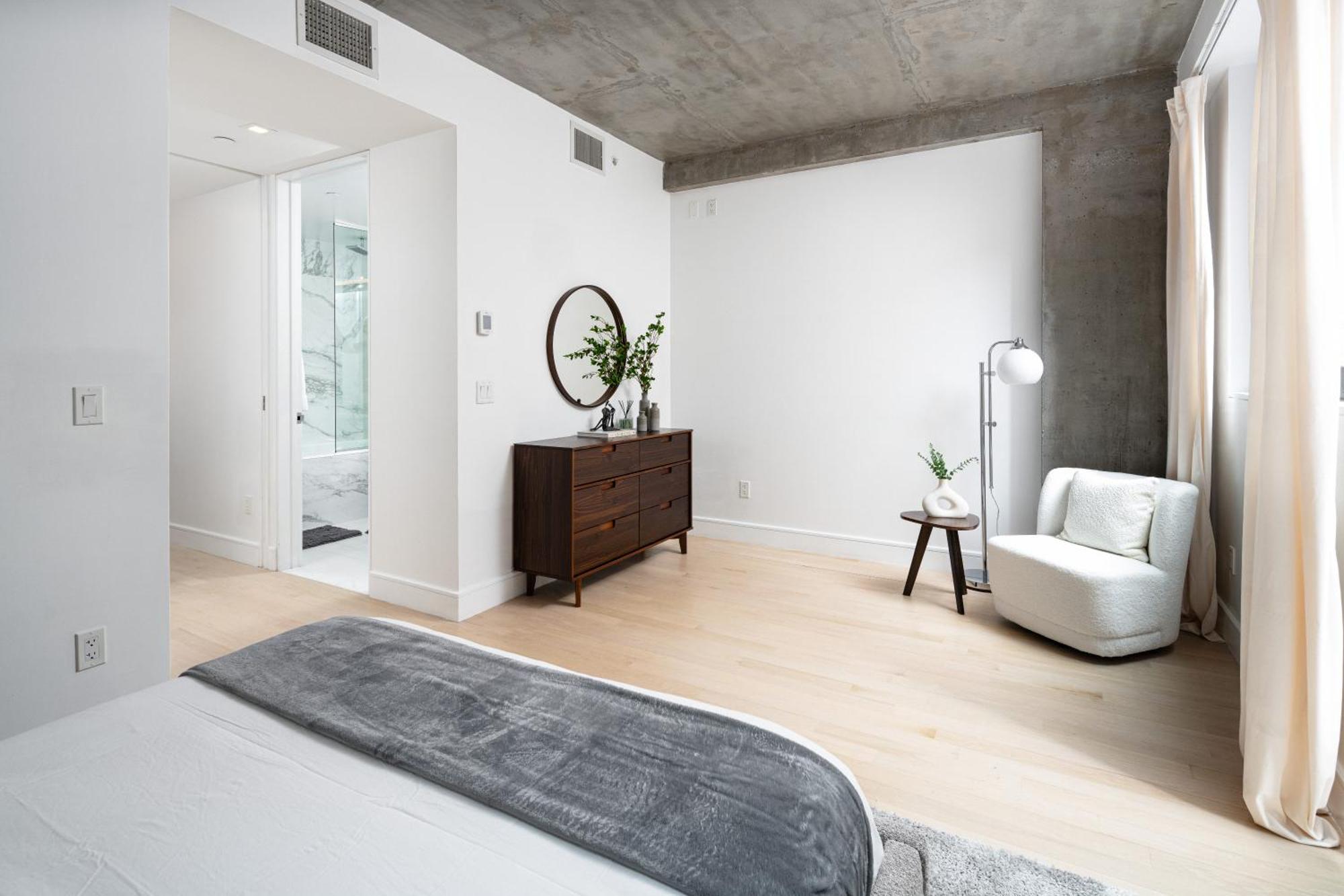 Charming Penthouse In * New York