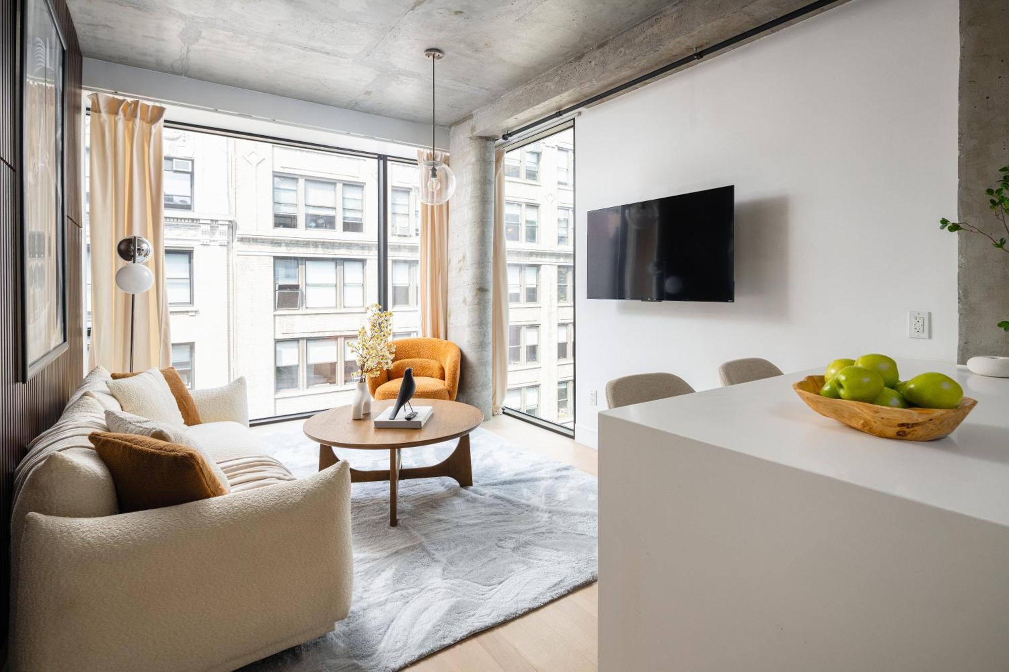 Charming Penthouse In New York
